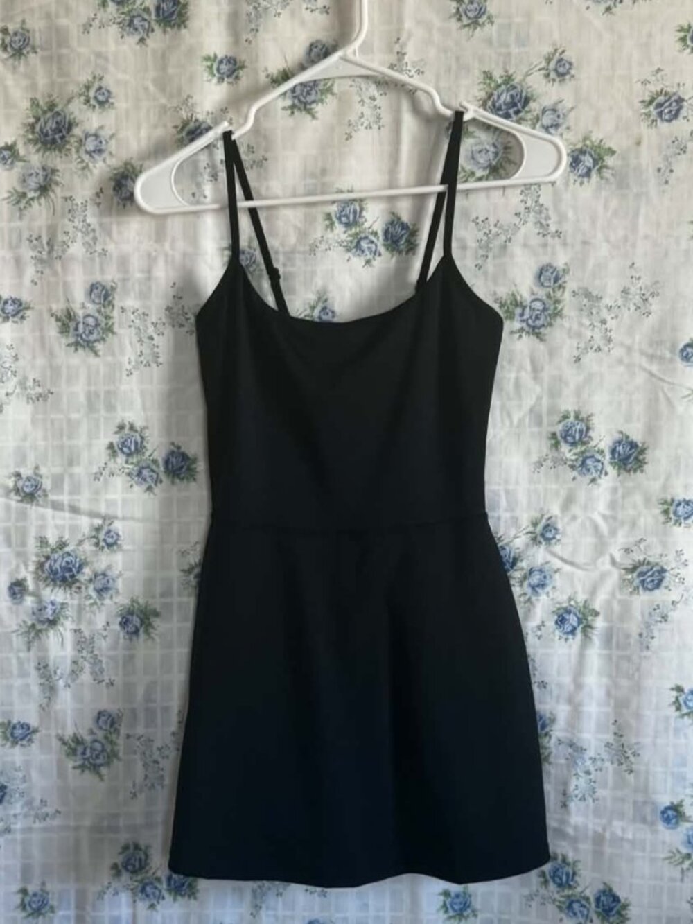 TENNIS DRESS - Picture 7 of 10